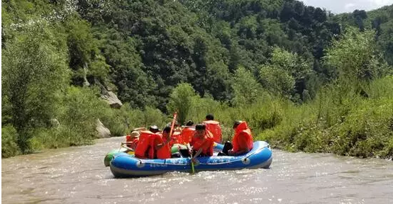 走进太行山，亲水爱自然