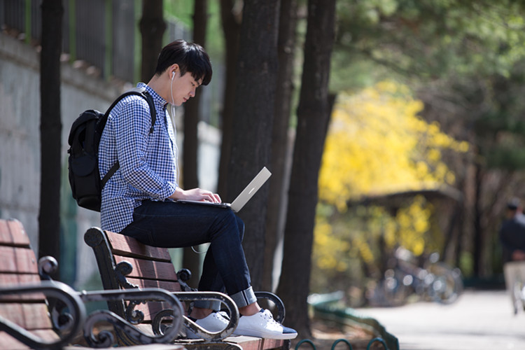 西北工业大学自学考试通过率高吗？考试难吗？
